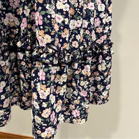 Floral Smocked mini Dress with straps - Picture 5 of 13